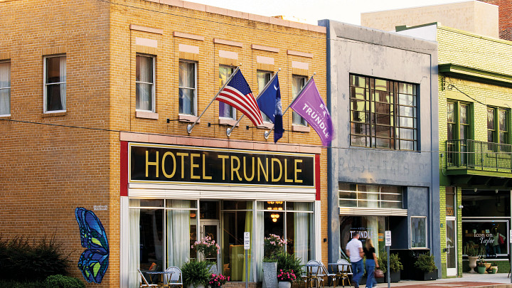 exterior of Hotel Trundle
